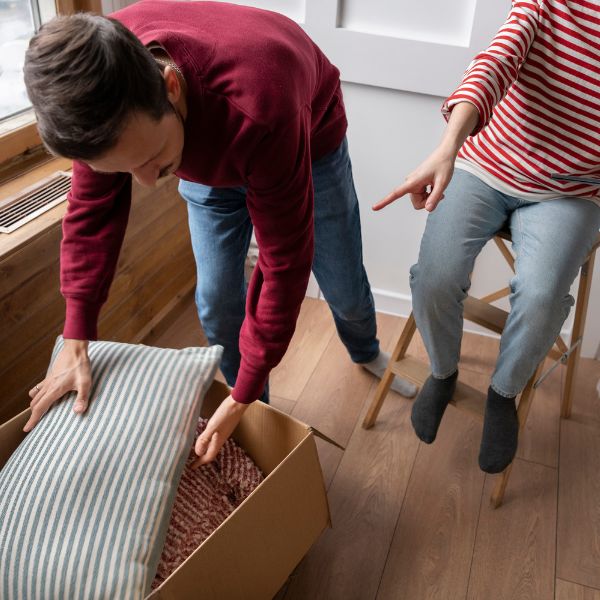 misturar móveis sob medida e prontos